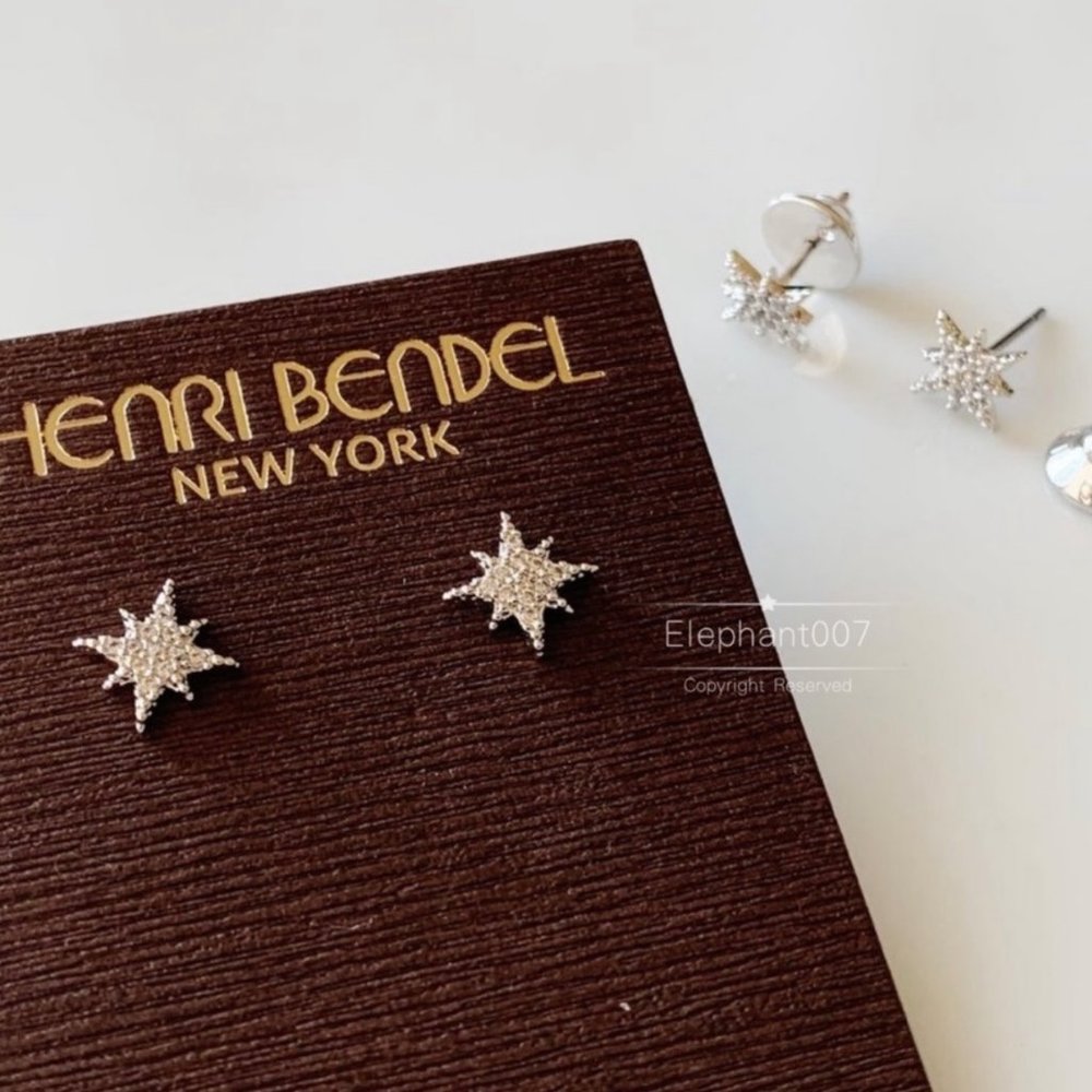 Henri Bendel crystal star silver earrings